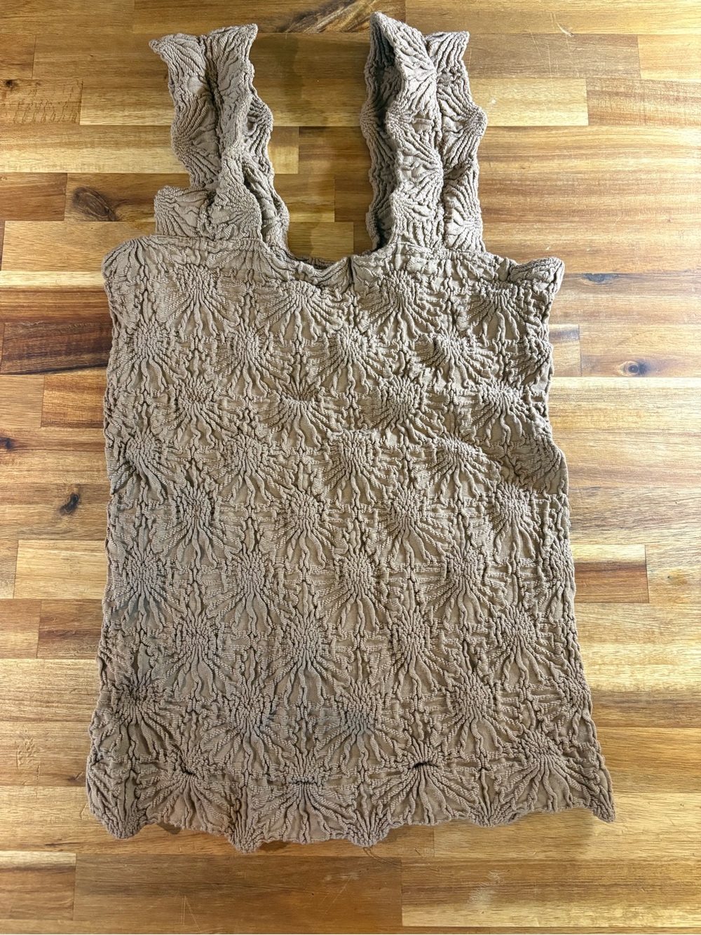 Flower Textured square neck Tank Top cami in taupe
